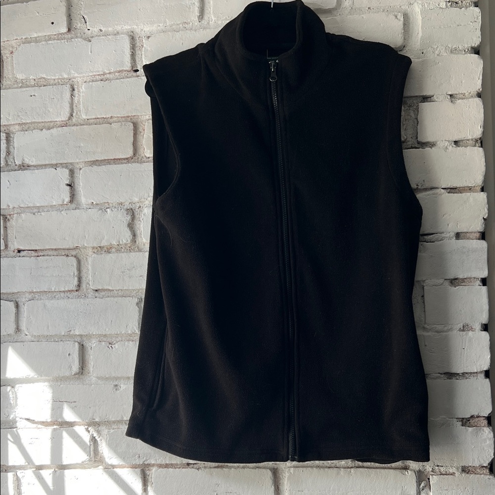 Classic Black Fleece Zip-Up Vest funnel neck walking Vest